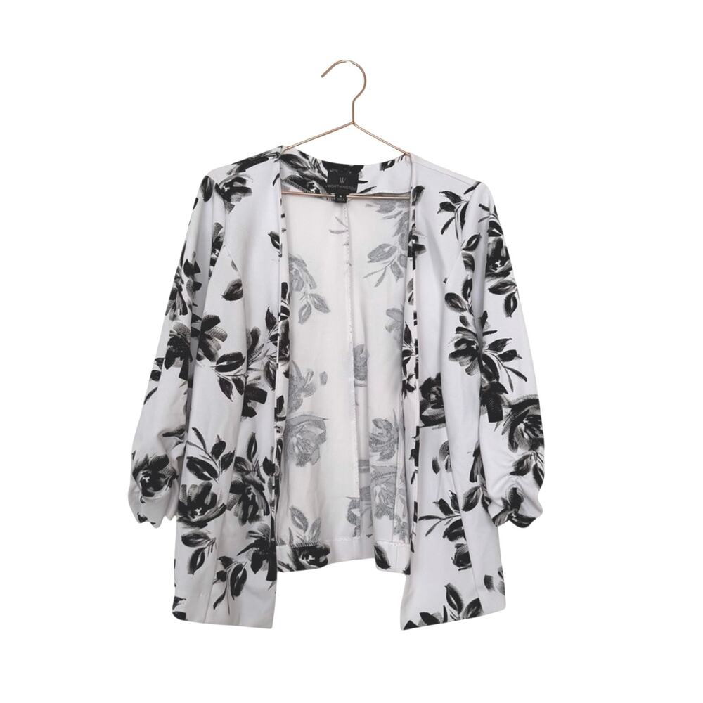 Worthington Black and White Floral Cardigan lightweight blazer